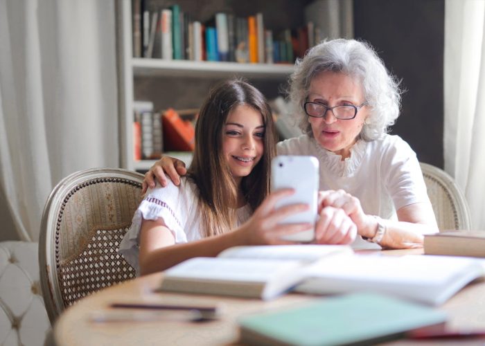 Best Smartwatches and Wearables for Seniors: A Complete Guide to Staying Safe and Connected